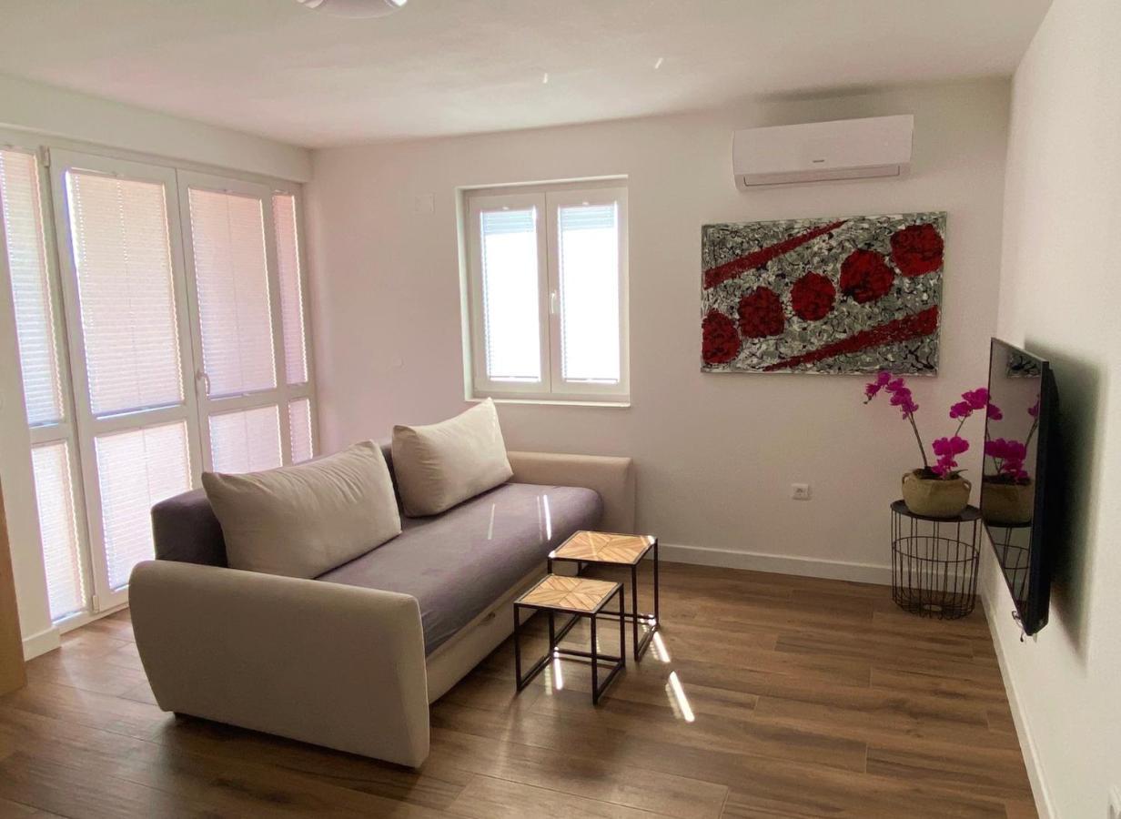 Apartments Junior Zadar Exterior foto